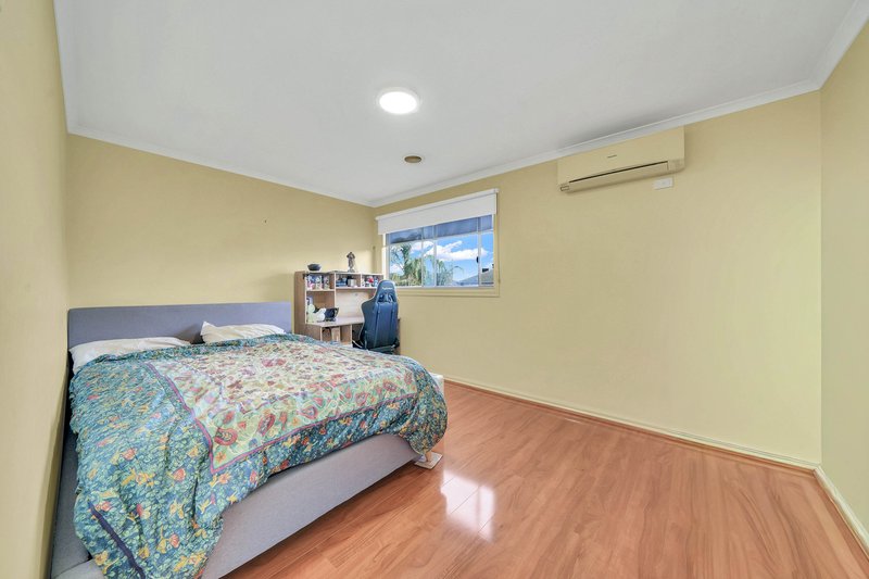 Photo - 4 Oregon Place, Mill Park VIC 3082 - Image 15