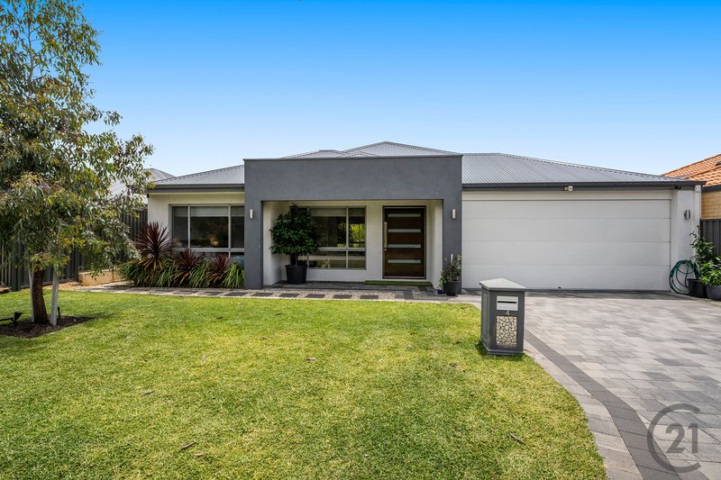 4 Orleans Vista, Wellard WA 6170