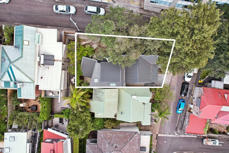 Photo - 4 Ormiston Avenue, North Sydney NSW 2060 - Image 15