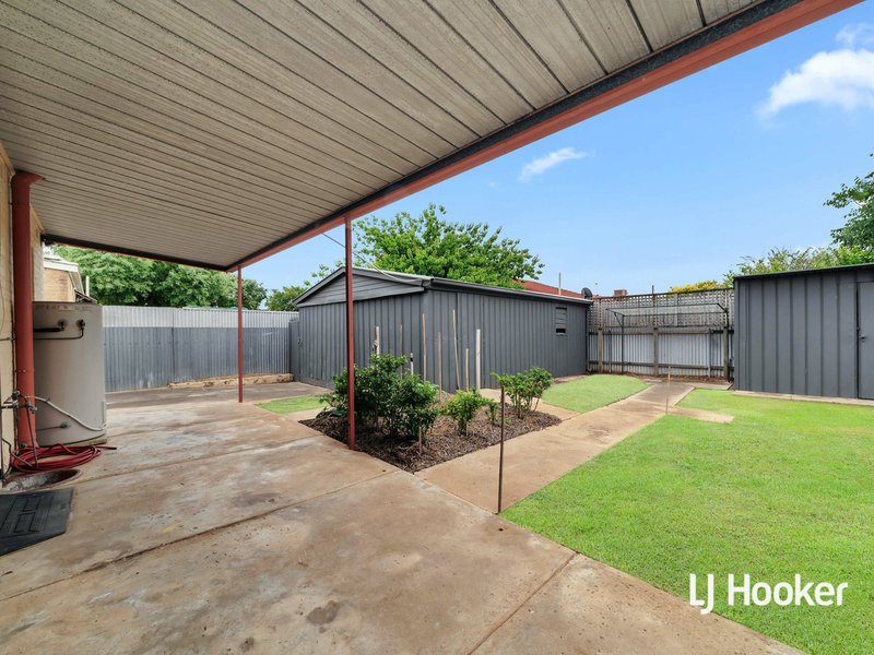 Photo - 4 Ormond Ave , Clearview SA 5085 - Image 12