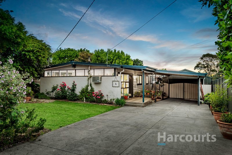 4 Orna Street, Ferntree Gully VIC 3156