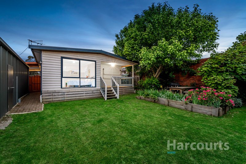 Photo - 4 Orna Street, Ferntree Gully VIC 3156 - Image 9