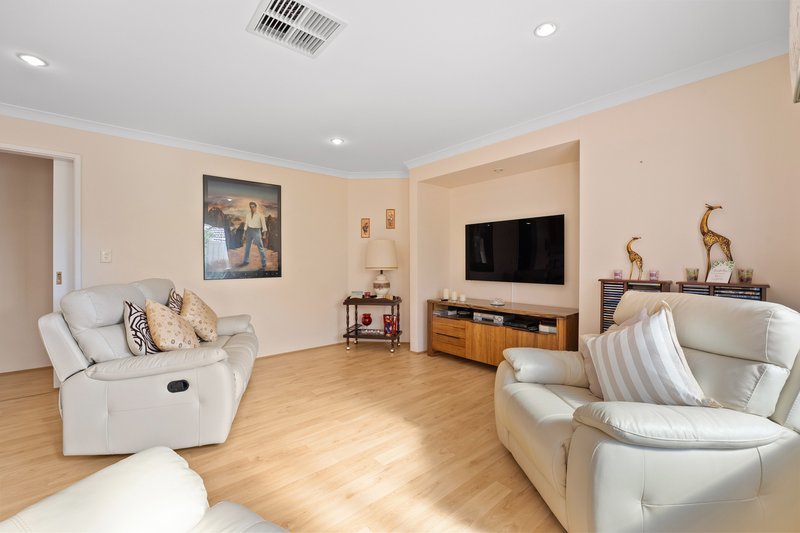 Photo - 4 Ortona Crescent, Secret Harbour WA 6173 - Image 14