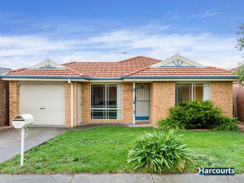 4 Otley Way, Cranbourne East VIC 3977