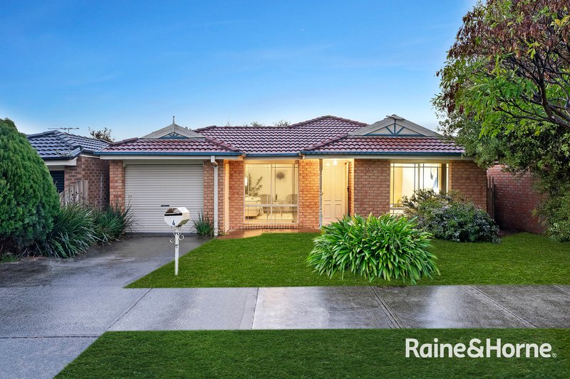 4 Otley Way, Cranbourne East VIC 3977