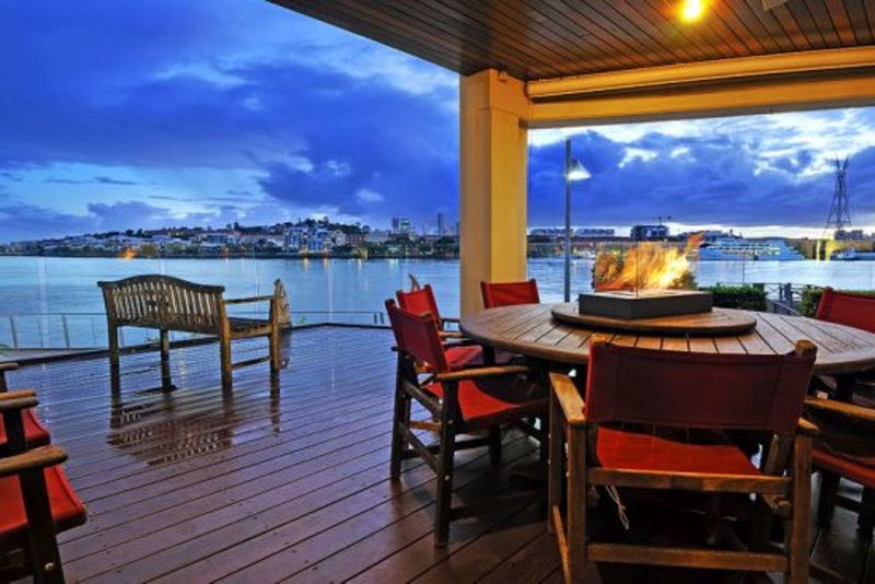 #4 Oxford On Boardwalk, Bulimba QLD 4171