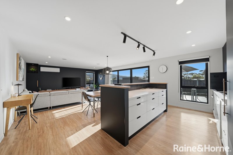 Photo - 4 Oyster Place, Orford TAS 7190 - Image 7