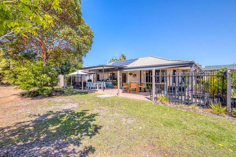 Photo - 4 Pacific Drive, Banksia Beach QLD 4507 - Image 25