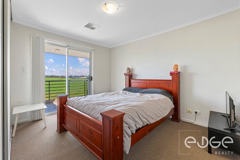 Photo - 4 Paddington Road, Munno Para SA 5115 - Image 8