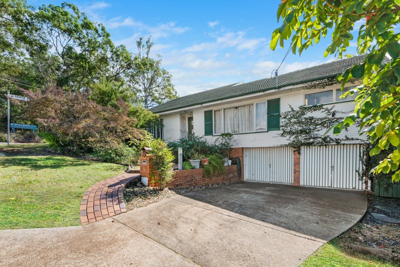 Photo - 4 Pallaranda Street, Tarragindi QLD 4121 - Image 14