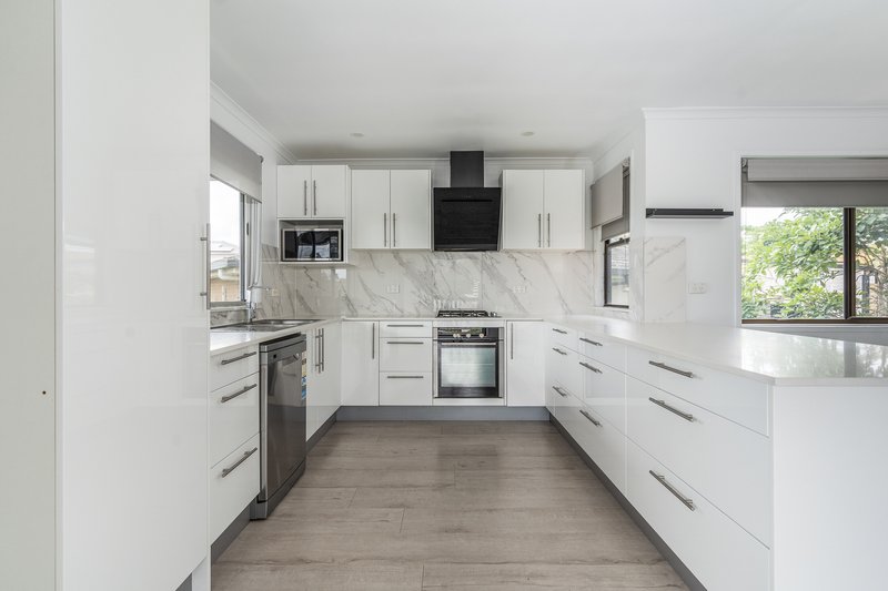 Photo - 4 Pallinup Street, Riverhills QLD 4074 - Image 2