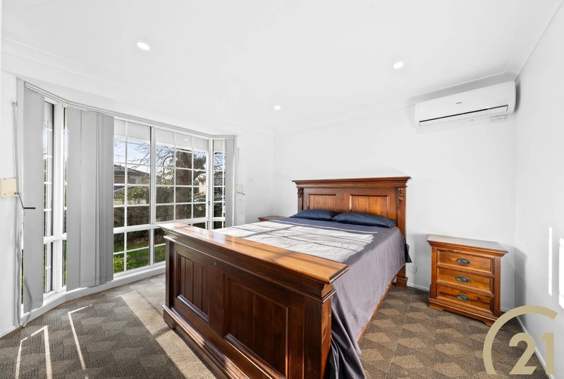 Photo - 4 Palm Close, Green Valley NSW 2168 - Image 6