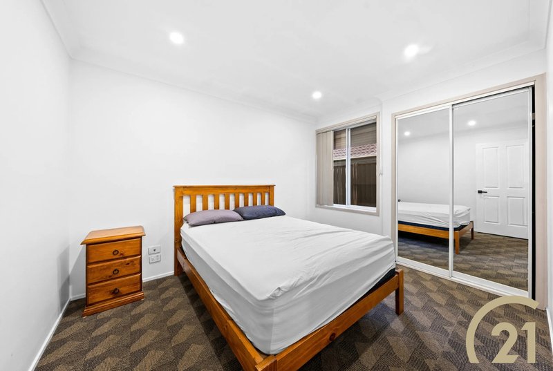 Photo - 4 Palm Close, Green Valley NSW 2168 - Image 8