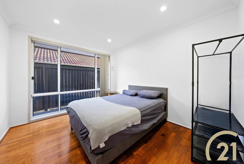Photo - 4 Palm Close, Green Valley NSW 2168 - Image 10