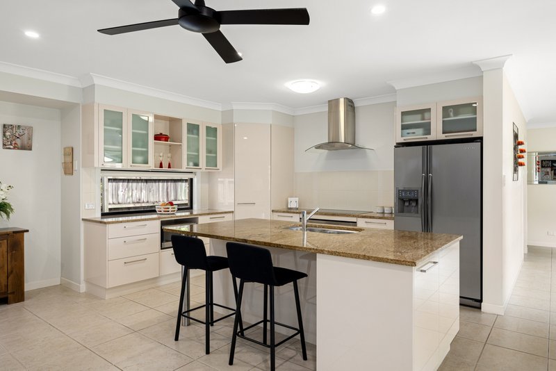 Photo - 4 Palmyra Crescent, Buderim QLD 4556 - Image 3