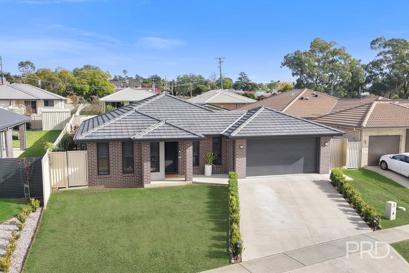 Photo - 4 Palomino Place, Tamworth NSW 2340 - Image 2