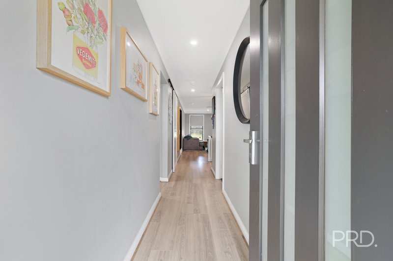 Photo - 4 Palomino Place, Tamworth NSW 2340 - Image 4