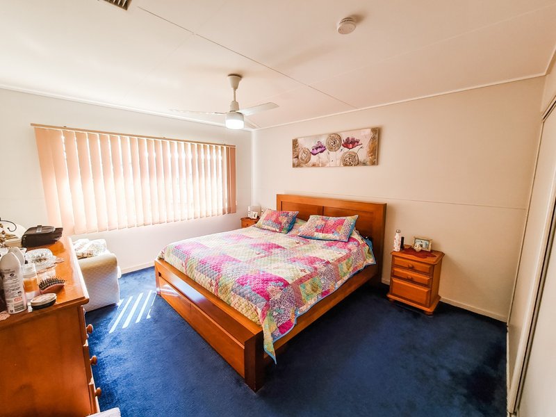 Photo - 4 Panek Crescent, Mount Isa QLD 4825 - Image 6