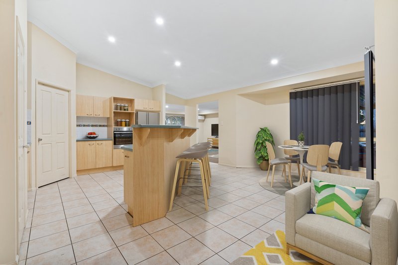 Photo - 4 Panorama Court, Redland Bay QLD 4165 - Image 6