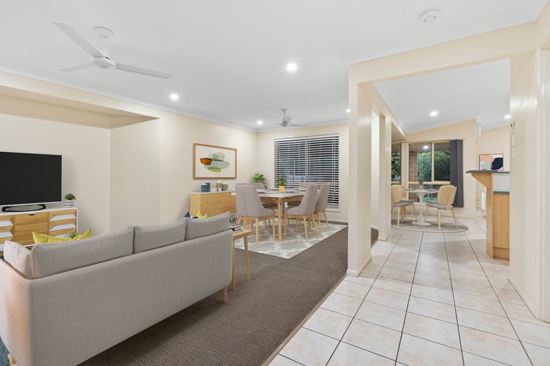 Photo - 4 Panorama Court, Redland Bay QLD 4165 - Image 7