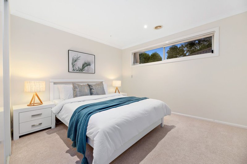 Photo - 4 Park Way, Keysborough VIC 3173 - Image 18