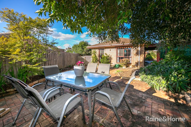 Photo - 4 Parkes Court, Sunbury VIC 3429 - Image 15