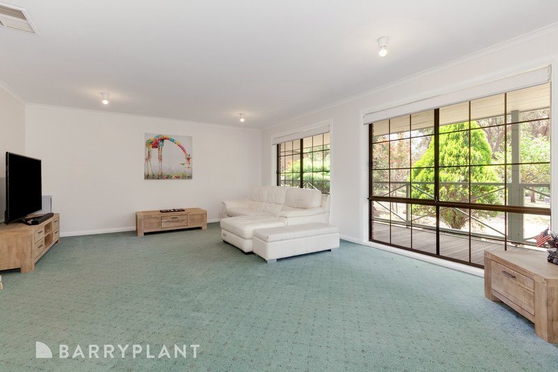 Photo - 4 Parkside Rise, Wallan VIC 3756 - Image 7