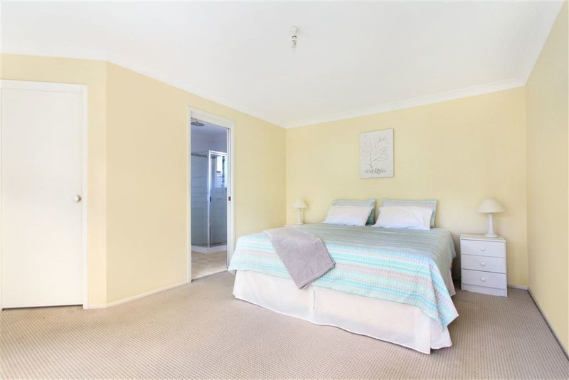 Photo - 4 Parkview Close, Horsley NSW 2530 - Image 6