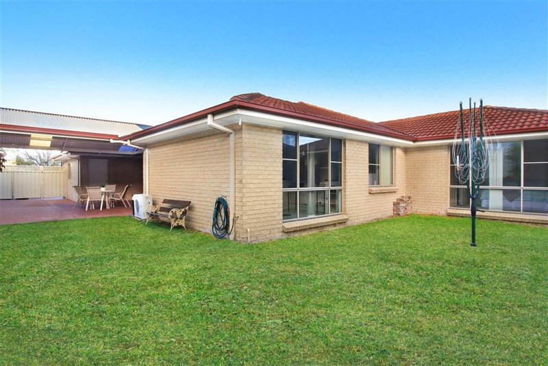 Photo - 4 Parkview Close, Horsley NSW 2530 - Image 9