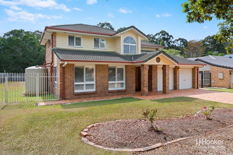 Photo - 4 Parkview Place, Bridgeman Downs QLD 4035 - Image 2