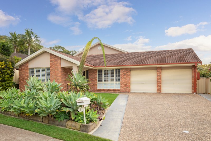 Photo - 4 Parkwood Close, Tingira Heights NSW 2290 - Image 1