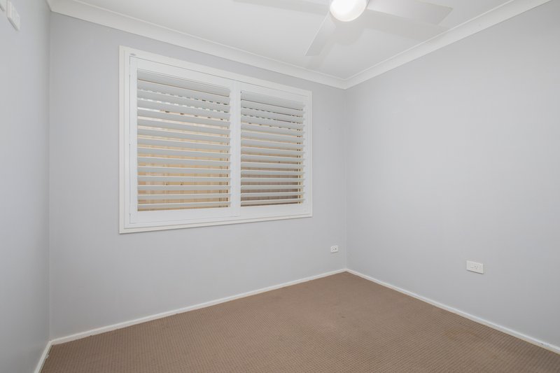 Photo - 4 Parkwood Close, Tingira Heights NSW 2290 - Image 12
