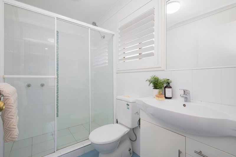 Photo - 4 Parkwood Close, Tingira Heights NSW 2290 - Image 16