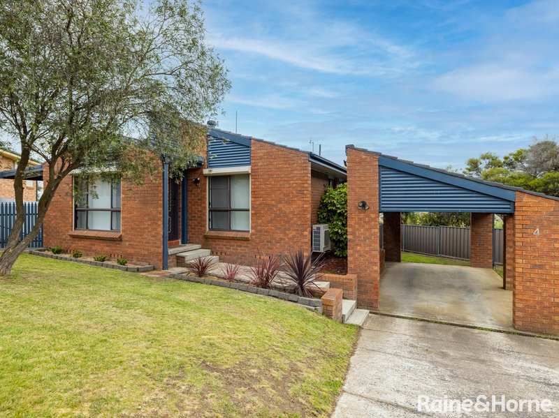 4 Parson Close, West Bathurst NSW 2795