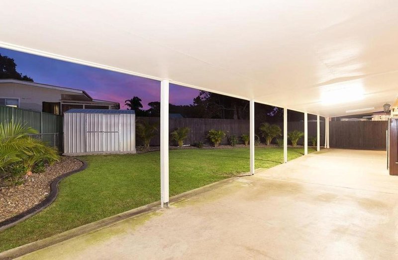 Photo - 4 Patrick Street, Beachmere QLD 4510 - Image 11