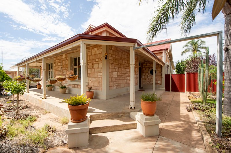 Photo - 4 Patterson Street, Port Pirie SA 5540 - Image 2