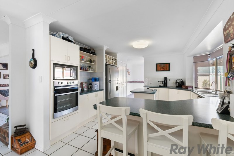 Photo - 4 Pauline Court, Deception Bay QLD 4508 - Image 3