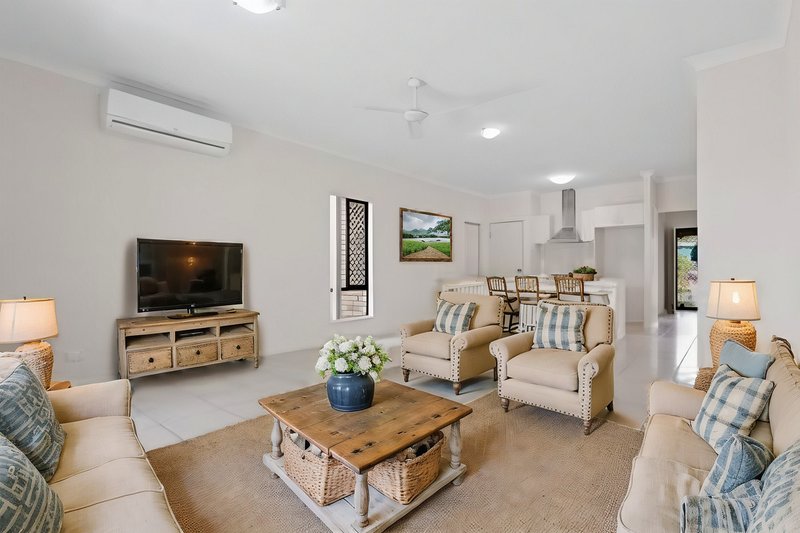 Photo - 4 Peabody Lane, Yarrabilba QLD 4207 - Image 2