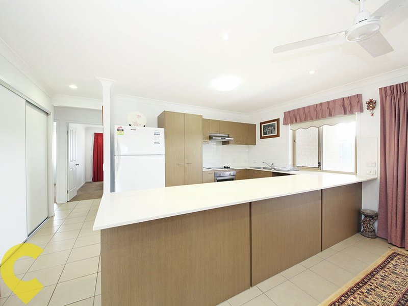 Photo - 4 Peacherine Circuit, Bellmere QLD 4510 - Image 7