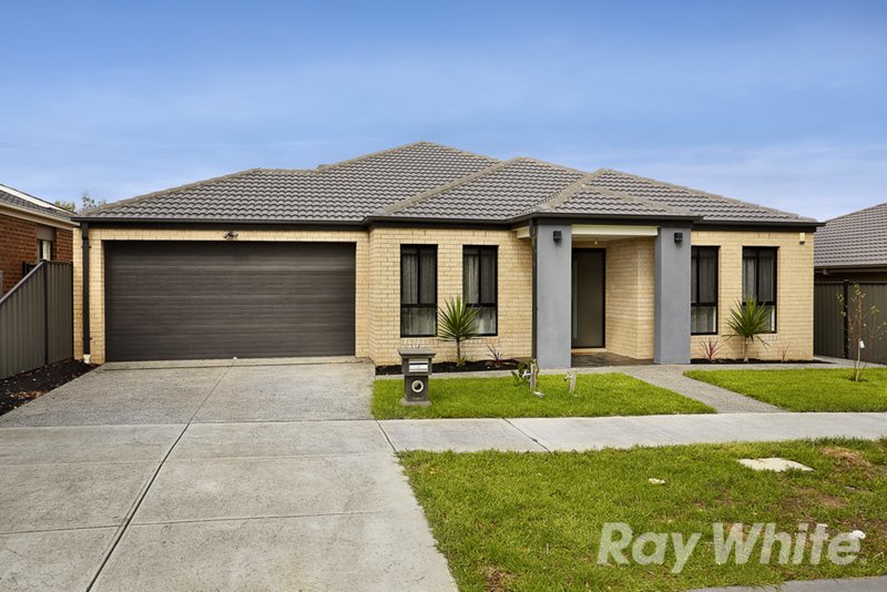 4 Pearce Way, Craigieburn VIC 3064