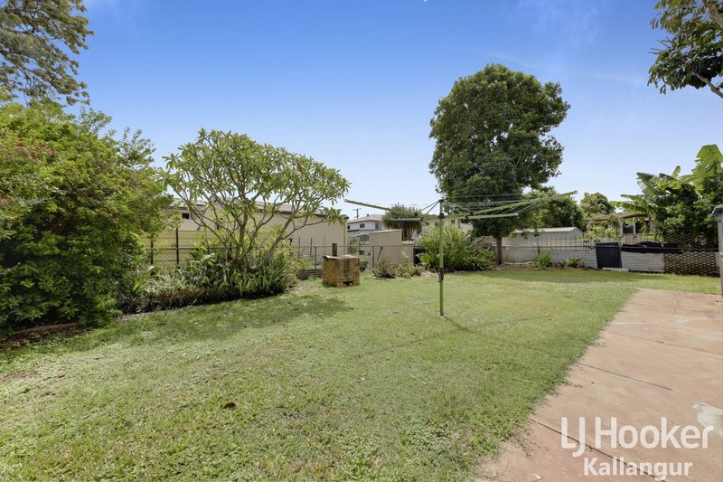 Photo - 4 Pearl Avenue, Kallangur QLD 4503 - Image 12