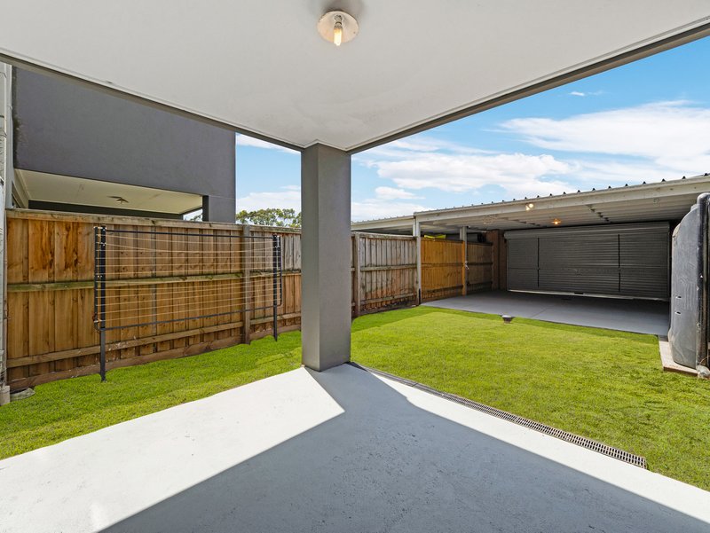 Photo - 4 Pebblebeach Path, Cranbourne VIC 3977 - Image 16