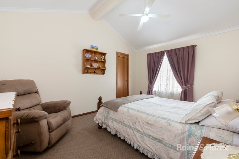 Photo - 4 Pelican Court, Thompson Beach SA 5501 - Image 10