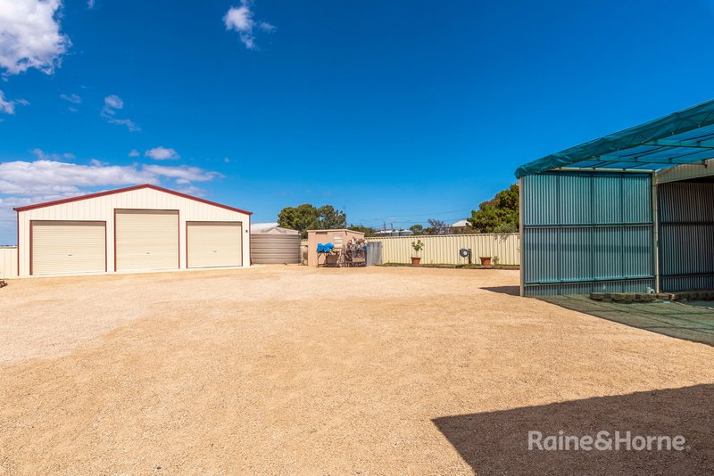 Photo - 4 Pelican Court, Thompson Beach SA 5501 - Image 24