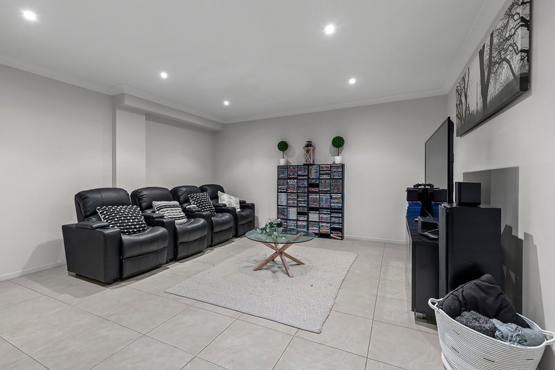 Photo - 4 Pepper Street, Bridgeman Downs QLD 4035 - Image 13