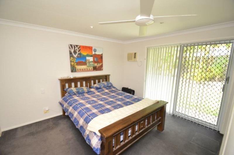 Photo - 4 Peter Thomson Drive, Parkwood QLD 4214 - Image 14