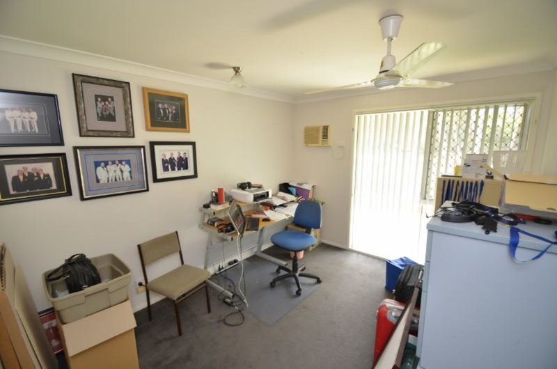 Photo - 4 Peter Thomson Drive, Parkwood QLD 4214 - Image 15