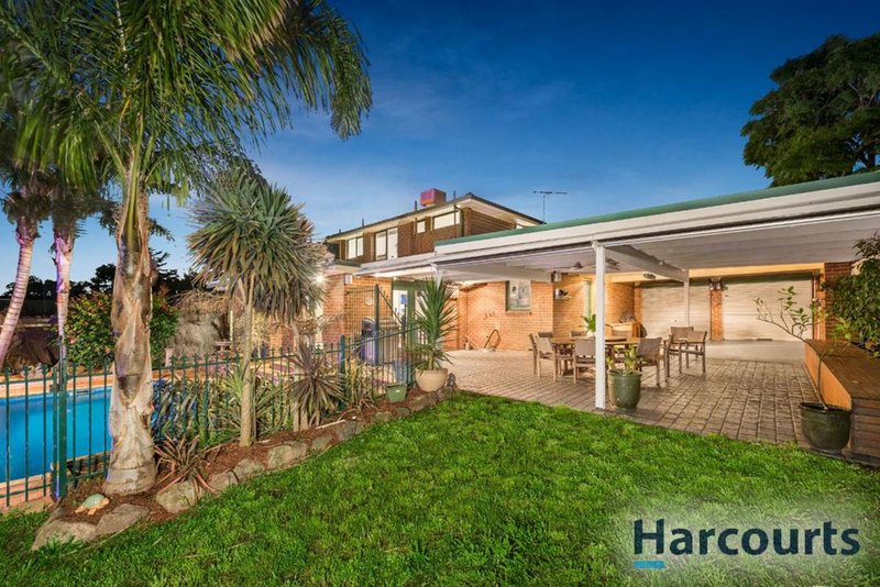 Photo - 4 Piccadilly Avenue, Wantirna South VIC 3152 - Image 11