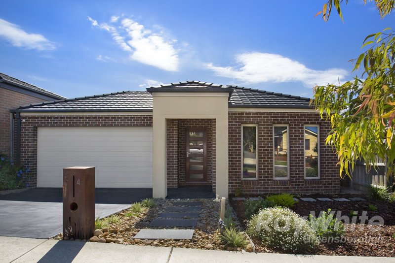 4 Piccadily Court, Doreen VIC 3754