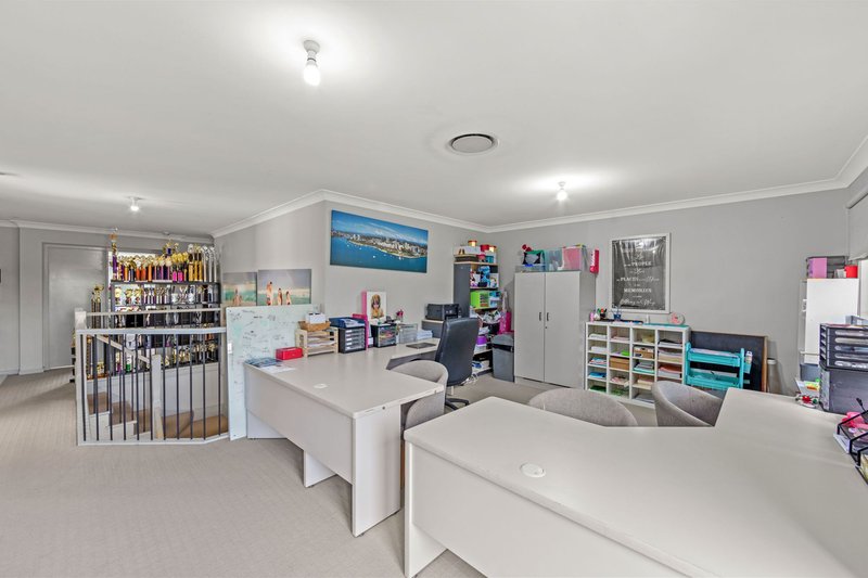 Photo - 4 Picnic Creek Drive, Coomera QLD 4209 - Image 6